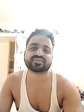 Snapshot of Vij717 chatting on October 2025 06:31:02 PM Vij717 online show from October 2025 06:31:02 PM
