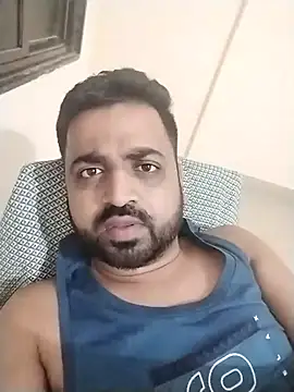Snapshot of Vij717 chatting on October 2025 05:36:02 PM Vij717 online show from October 2025 05:36:02 PM