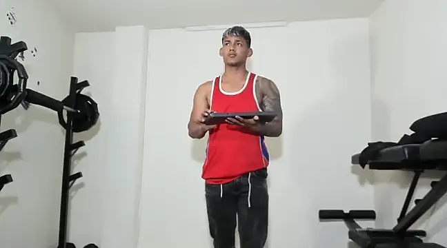 Snapshot of Blackhot000 chatting on February 2025 02:59:01 AM Blackhot000 online show from February 2025 02:59:01 AM