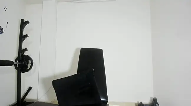 Snapshot of Blackhot000 chatting on March 2025 03:35:01 PM Blackhot000 online show from March 2025 03:35:01 PM
