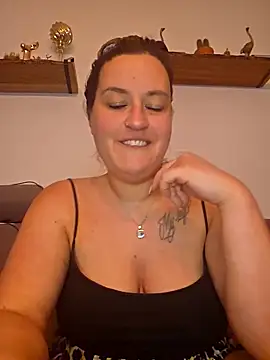 justtess online show from March 2026 07:39:01 PM