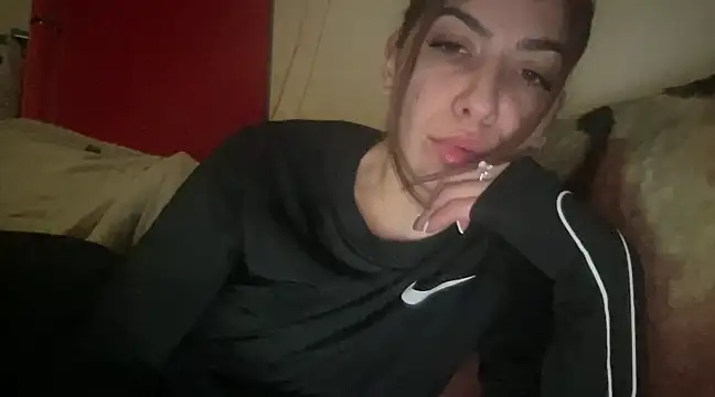 sarrah rossy online show from March 2025 07:16:01 PM