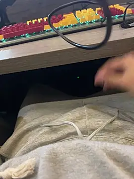 Snapshot of 0W00GIGi chatting on March 2025 07:42:02 AM 0W00GIGi online show from March 2025 07:42:02 AM