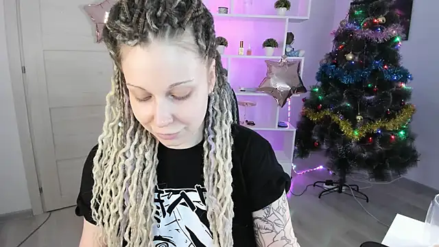 HoneySallyMoore online show from December 2024 04:52:01 AM