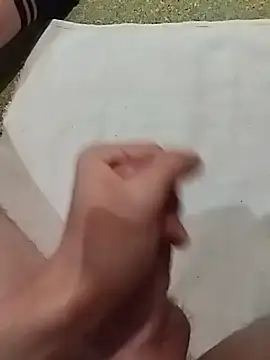 Snapshot of jojolecochon1 chatting on November 2025 03:56:02 PM jojolecochon1 online show from November 2025 03:56:02 PM