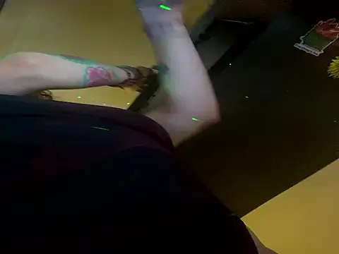 favoritestepsis online show from October 2025 02:21:02 PM