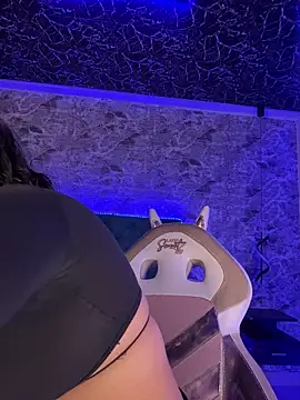 Scarlett-LS online show from July 2026 03:00:02 AM