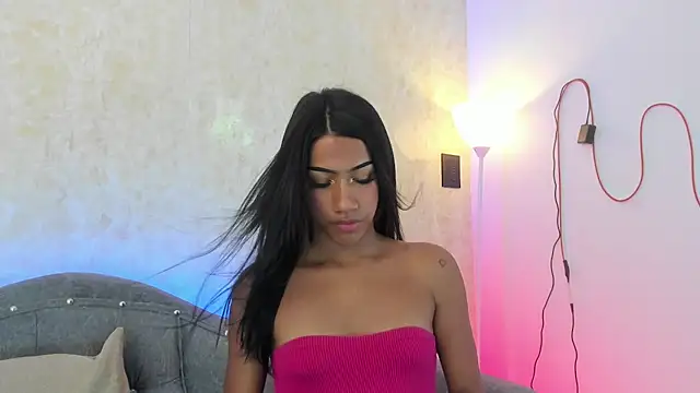 AntoniSantoss online show from November 2025 07:57:02 PM