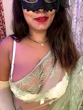 WifyHubby 38 online show from November 2025 09:50:02 PM