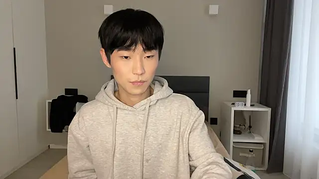 Snapshot of Brian_Stars chatting on February 2025 01:30:01 PM Brian Stars online show from February 2025 01:30:01 PM