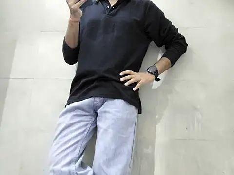 Snapshot of Lustyluckyy chatting on November 2025 04:42:01 PM Lustyluckyy online show from November 2025 04:42:01 PM