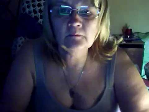 Snapshot of Violet5364 chatting on March 2025 07:59:02 PM Violet5364 online show from March 2025 07:59:02 PM