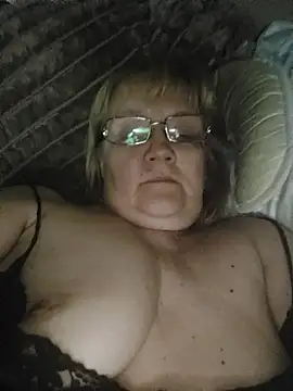 Violet5364 online show from May 2026 09:20:02 PM