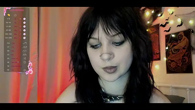 marynixoxo online show from October 2025 07:03:02 PM