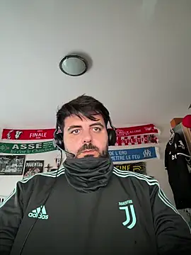 Sex-10-10 online show from November 2025 10:14:02 AM