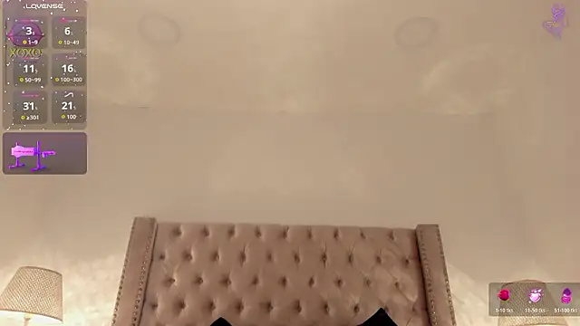 CandieGilson   online show from February 2026 12:37:01 PM