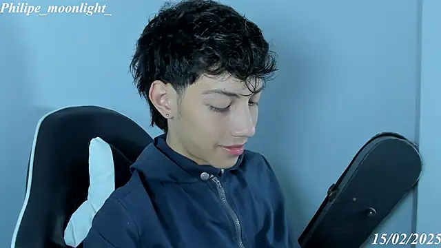 philipe moonlight  online show from February 2025 08:44:01 AM