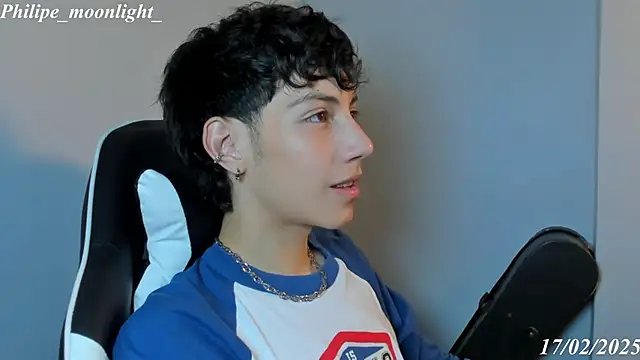 philipe moonlight  online show from February 2025 02:38:01 AM