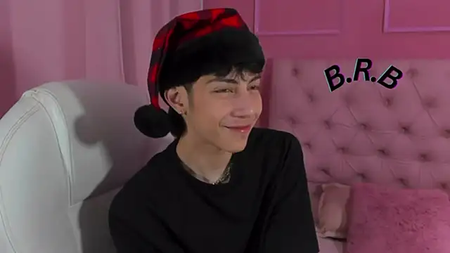 philipe moonlight  online show from February 2025 02:32:02 AM