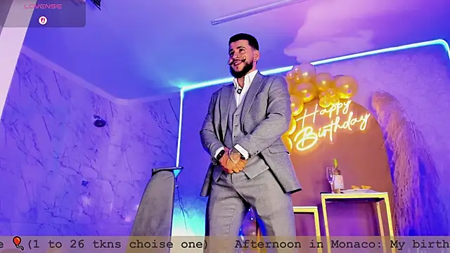 Snapshot of DickGriffith_ chatting on November 2025 01:47:02 PM DickGriffith online show from November 2025 01:47:02 PM