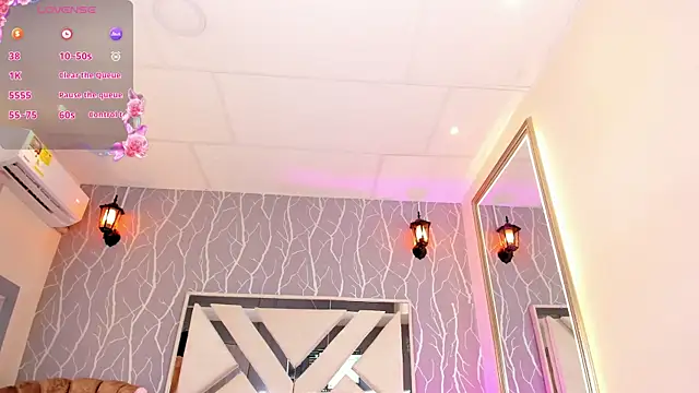 sabrina hanks69 online show from February 2025 04:42:02 PM