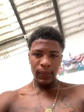 Snapshot of Bichorro chatting on October 2025 03:10:01 PM Bichorro online show from October 2025 03:10:01 PM