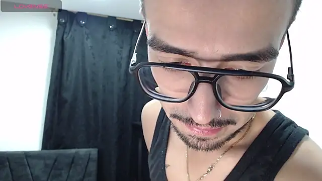 Snapshot of Demian_val chatting on February 2026 11:27:02 AM Demian val online show from February 2026 11:27:02 AM