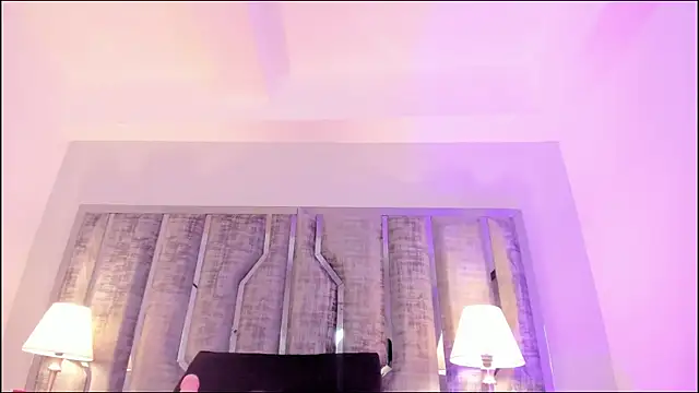 Ciara Benet online show from November 2025 03:08:02 PM