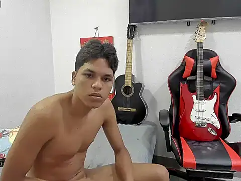 Snapshot of David_Gil19 chatting on March 2025 11:22:02 AM David Gil19 online show from March 2025 11:22:02 AM