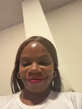 Snapshot of nao-mi chatting on April 2026 07:13:02 AM nao-mi online show from April 2026 07:13:02 AM