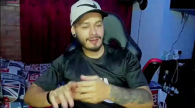 ragnar lothbrok777 online show from February 2025 02:01:02 AM