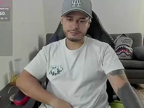 ragnar lothbrok777 online show from April 2026 04:01:01 PM