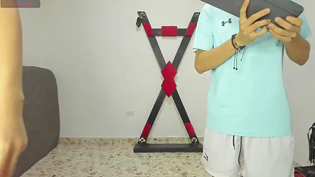 Snapshot of Isak_Millan chatting on October 2025 09:56:01 PM Isak Millan online show from October 2025 09:56:01 PM