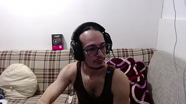 cholitohermoso online show from April 2026 03:34:02 PM