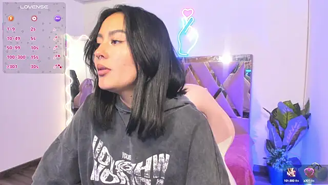 LUDO KITTY TAY online show from February 2025 02:23:02 AM