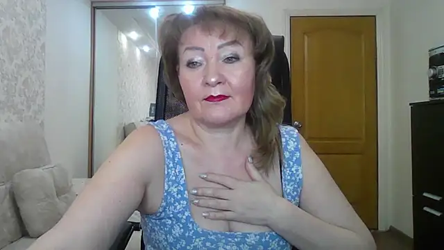 Snapshot of Victoria_secrets_ chatting on February 2025 07:03:01 AM Victoria secrets online show from February 2025 07:03:01 AM