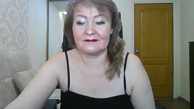 Snapshot of Victoria_secrets_ chatting on March 2025 11:50:01 AM Victoria secrets online show from March 2025 11:50:01 AM