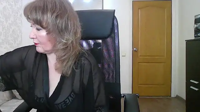 Snapshot of Victoria_secrets_ chatting on March 2025 07:10:01 AM Victoria secrets online show from March 2025 07:10:01 AM