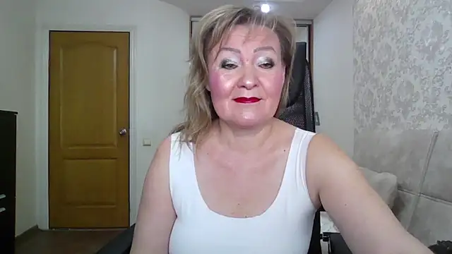 Snapshot of Victoria_secrets_ chatting on October 2025 06:23:02 AM Victoria secrets online show from October 2025 06:23:02 AM