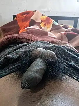 Snapshot of boyyouwant33 chatting on February 2025 11:10:02 AM boyyouwant33 online show from February 2025 11:10:02 AM