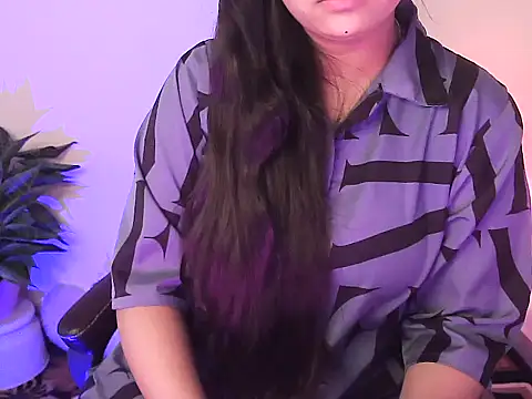 Snapshot of megancatluna chatting on December 2025 04:28:02 AM megancatluna online show from December 2025 04:28:02 AM