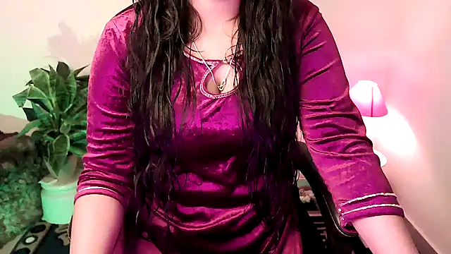 Snapshot of megancatluna chatting on December 2025 04:53:01 AM megancatluna online show from December 2025 04:53:01 AM