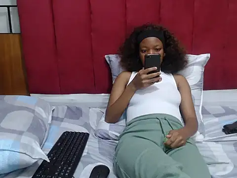 ComeHaveaTask online show from February 2025 10:16:02 AM