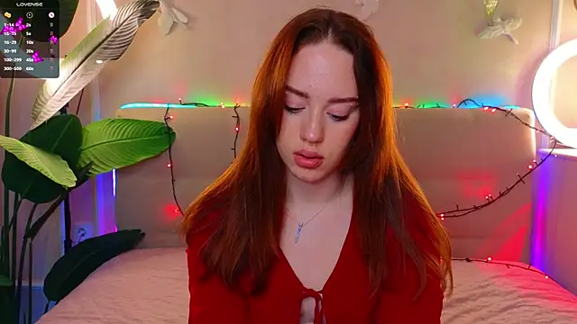 StacyWatts online show from December 2025 09:10:02 PM