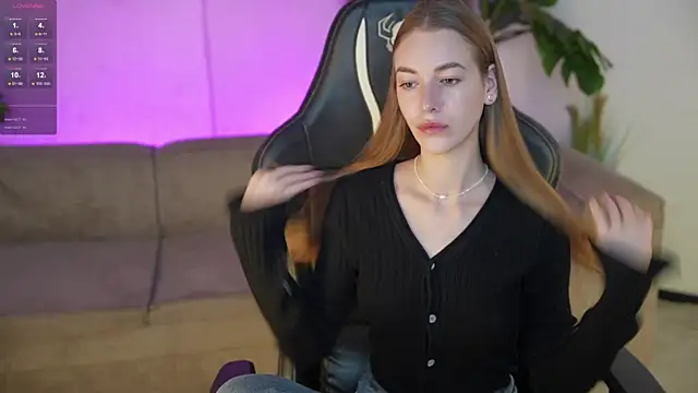 Layla Sweet  online show from October 2025 03:23:02 PM