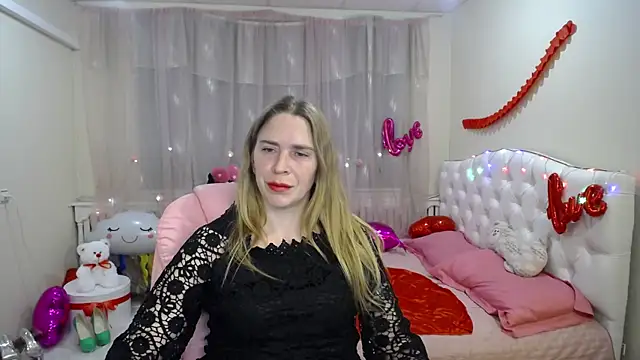 Snapshot of TessaDaybreak chatting on March 2025 04:24:01 PM TessaDaybreak online show from March 2025 04:24:01 PM