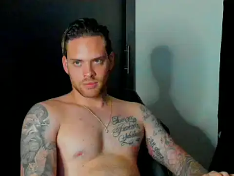 Snapshot of arnold_bekam chatting on March 2025 03:00:02 AM arnold bekam online show from March 2025 03:00:02 AM