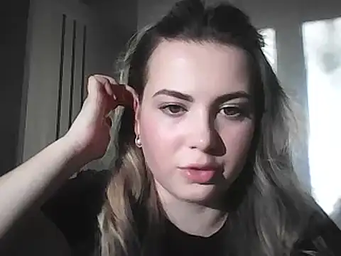 Snapshot of GoddessTenderness chatting on February 2025 02:48:02 PM GoddessTenderness online show from February 2025 02:48:02 PM