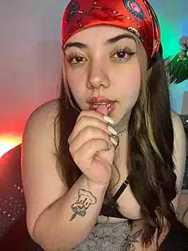  ivyginger online show from November 2025 11:47:01 PM