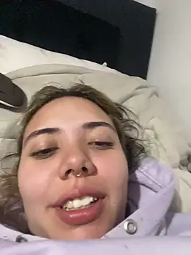  ivyginger online show from December 2025 11:09:01 PM